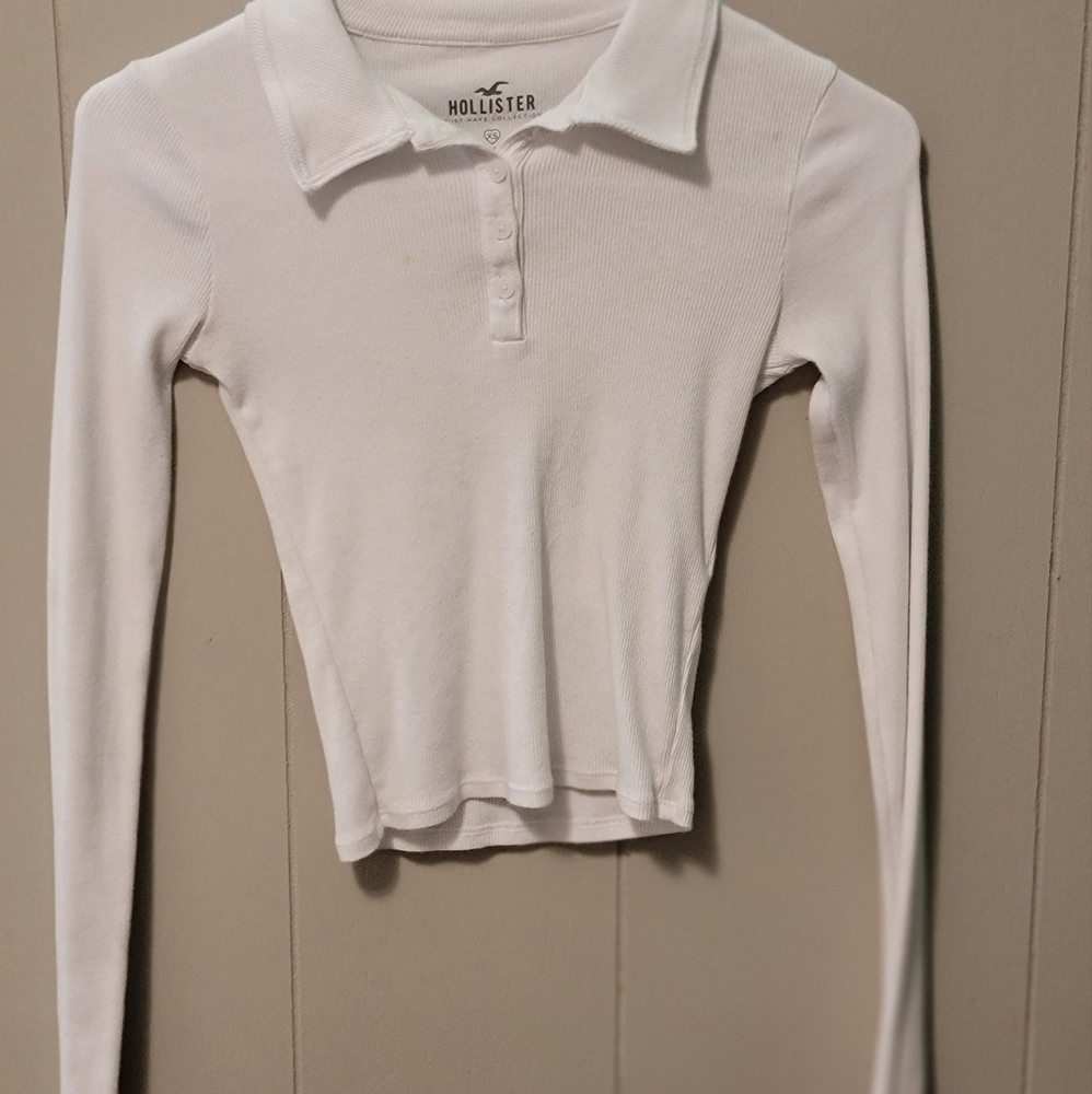 White Hollister Croped Longsleeve